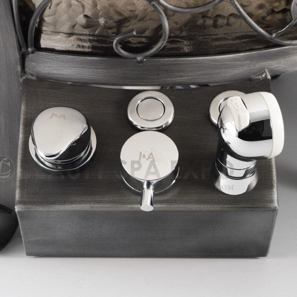 Lenox GS Stand. Instrument clusters are positioned at one easily accessible location