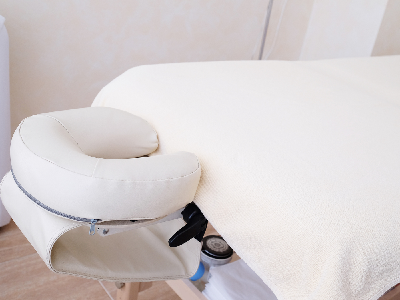 Relaxation Redefined: Exploring the Latest Trends in Massage Table Face Cradles and Pillows