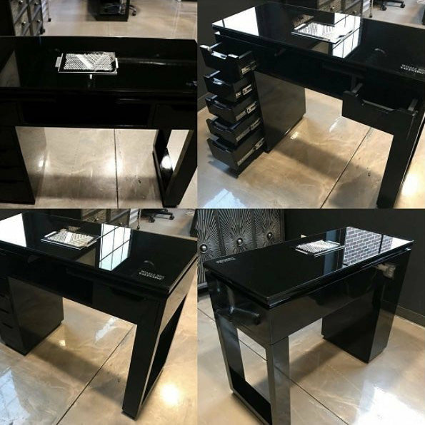 Valentino Lux Nail Table